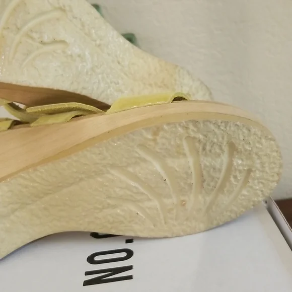 No. 6 Clog Sandals - Picture 12 of 14